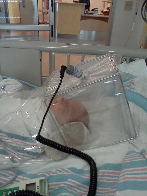 Matt in his tent in the PICU 2011-12-01